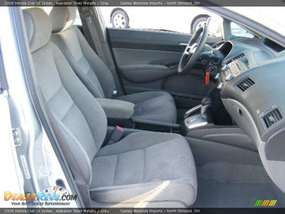 2006 Honda Civic LX Sedan Alabaster Silver Metallic / Gray Photo #13