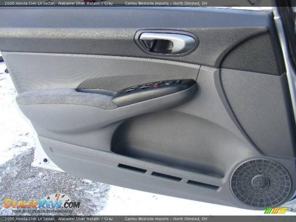 2006 Honda Civic LX Sedan Alabaster Silver Metallic / Gray Photo #19