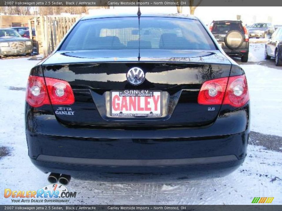 2007 Volkswagen Jetta 2.5 Sedan Black / Anthracite Photo #4