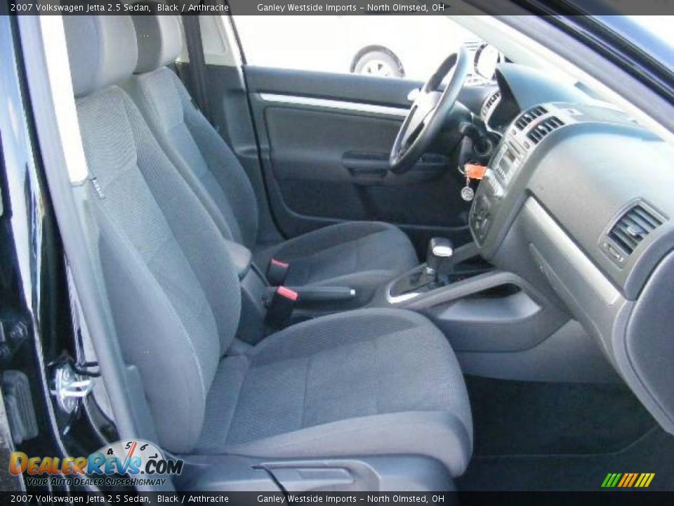 2007 Volkswagen Jetta 2.5 Sedan Black / Anthracite Photo #13