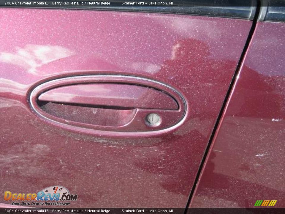 2004 Chevrolet Impala LS Berry Red Metallic / Neutral Beige Photo #21