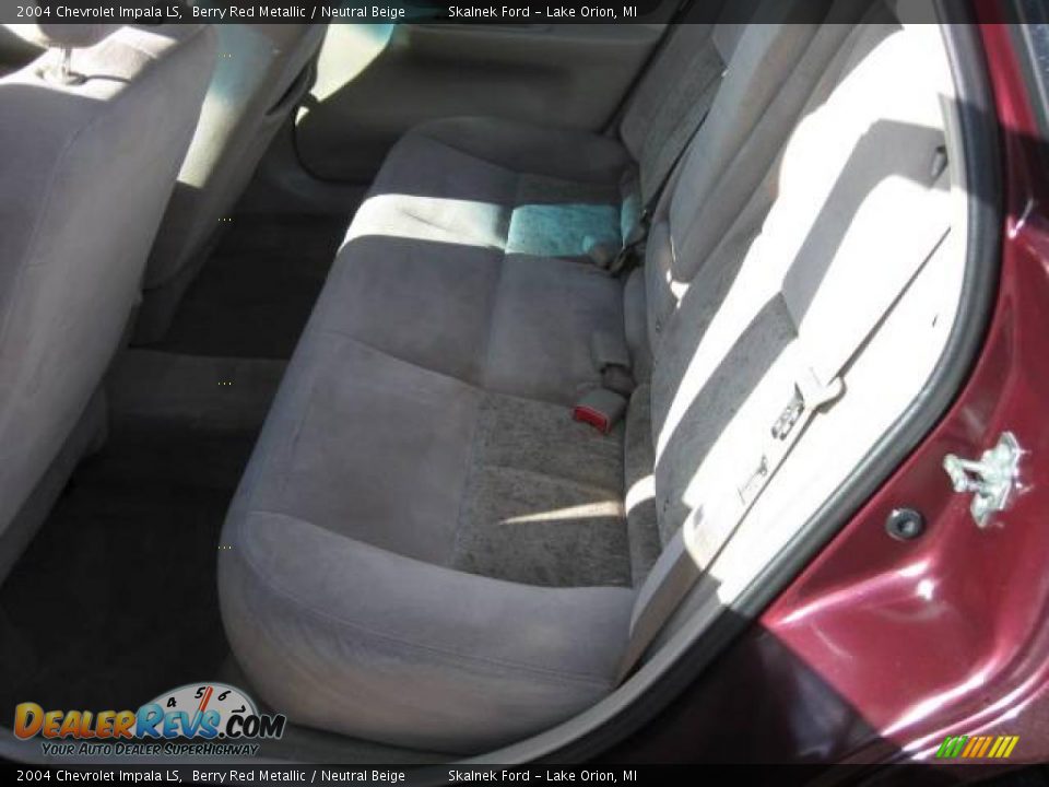 2004 Chevrolet Impala LS Berry Red Metallic / Neutral Beige Photo #23