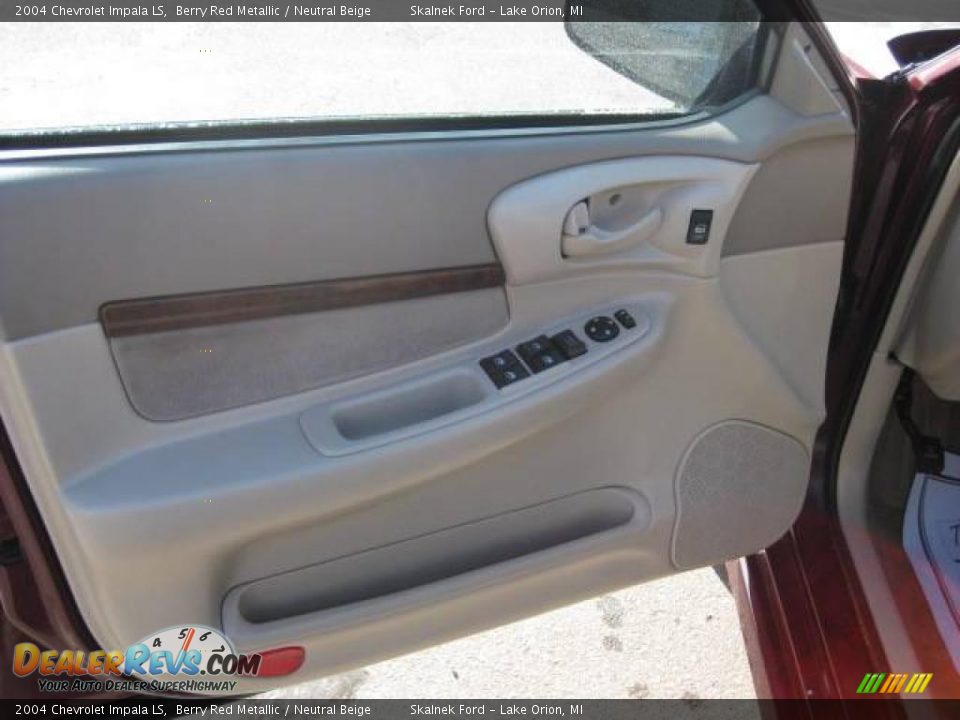 2004 Chevrolet Impala LS Berry Red Metallic / Neutral Beige Photo #24