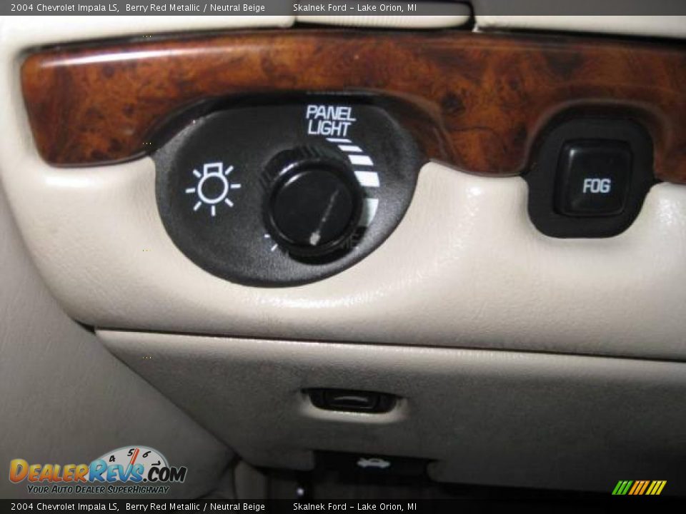 2004 Chevrolet Impala LS Berry Red Metallic / Neutral Beige Photo #26