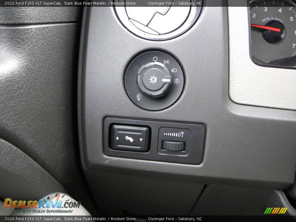 2010 Ford F150 XLT SuperCab Dark Blue Pearl Metallic / Medium Stone Photo #24