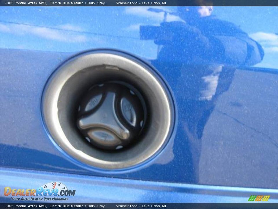 2005 Pontiac Aztek AWD Electric Blue Metallic / Dark Gray Photo #14