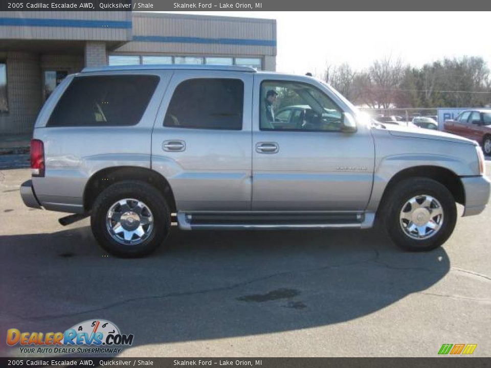 2005 Cadillac Escalade AWD Quicksilver / Shale Photo #2