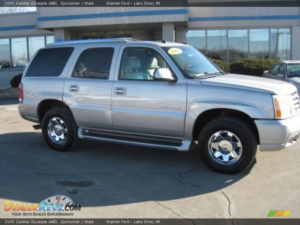 2005 Cadillac Escalade AWD Quicksilver / Shale Photo #12