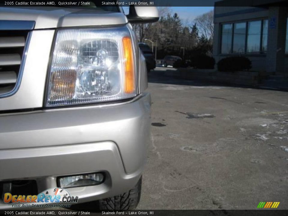 2005 Cadillac Escalade AWD Quicksilver / Shale Photo #14