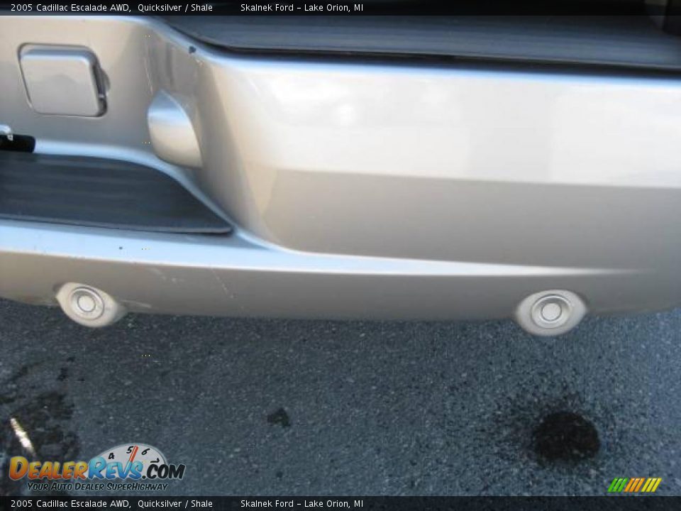 2005 Cadillac Escalade AWD Quicksilver / Shale Photo #21