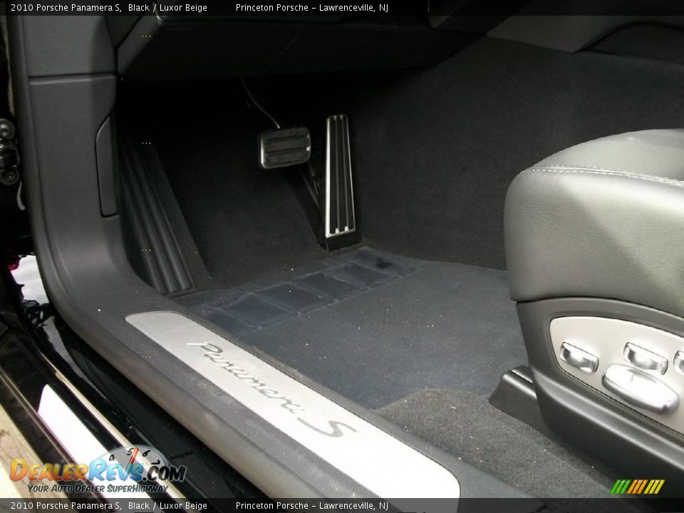 2010 Porsche Panamera S Black / Luxor Beige Photo #12