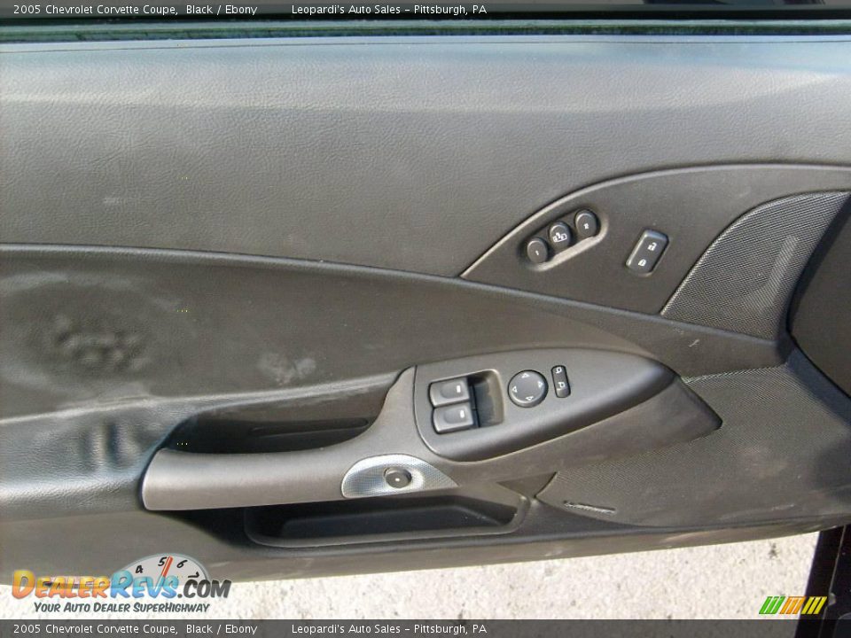 2005 Chevrolet Corvette Coupe Black / Ebony Photo #11