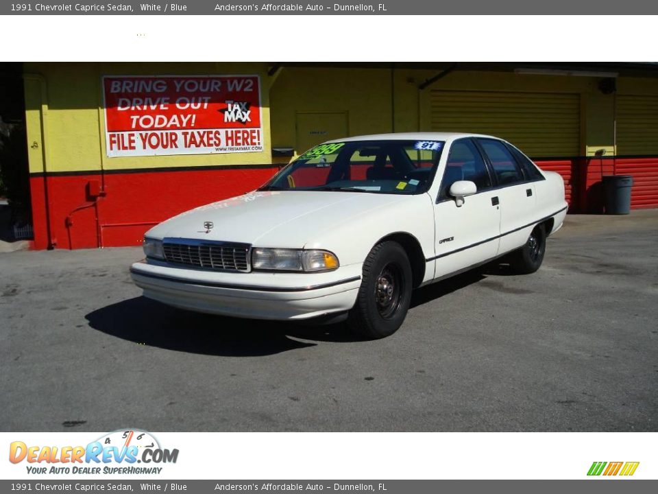 1991 Chevrolet Caprice Sedan White / Blue Photo #1