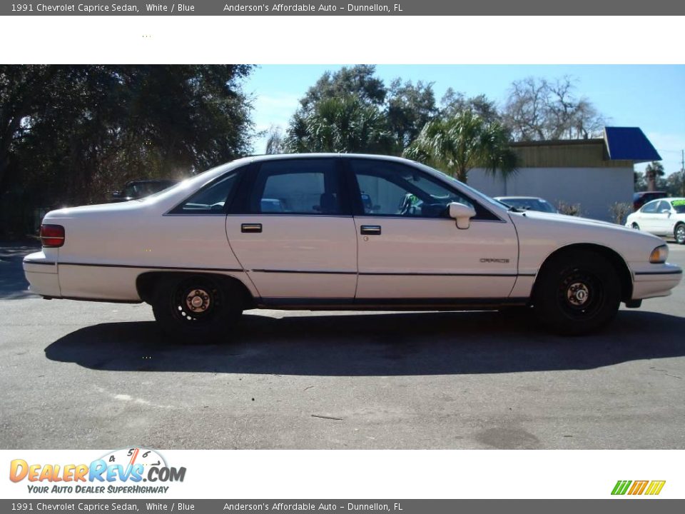 1991 Chevrolet Caprice Sedan White / Blue Photo #6
