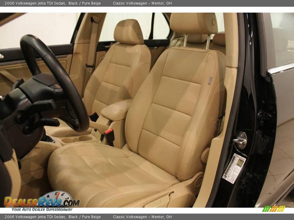 2006 Volkswagen Jetta TDI Sedan Black / Pure Beige Photo #11