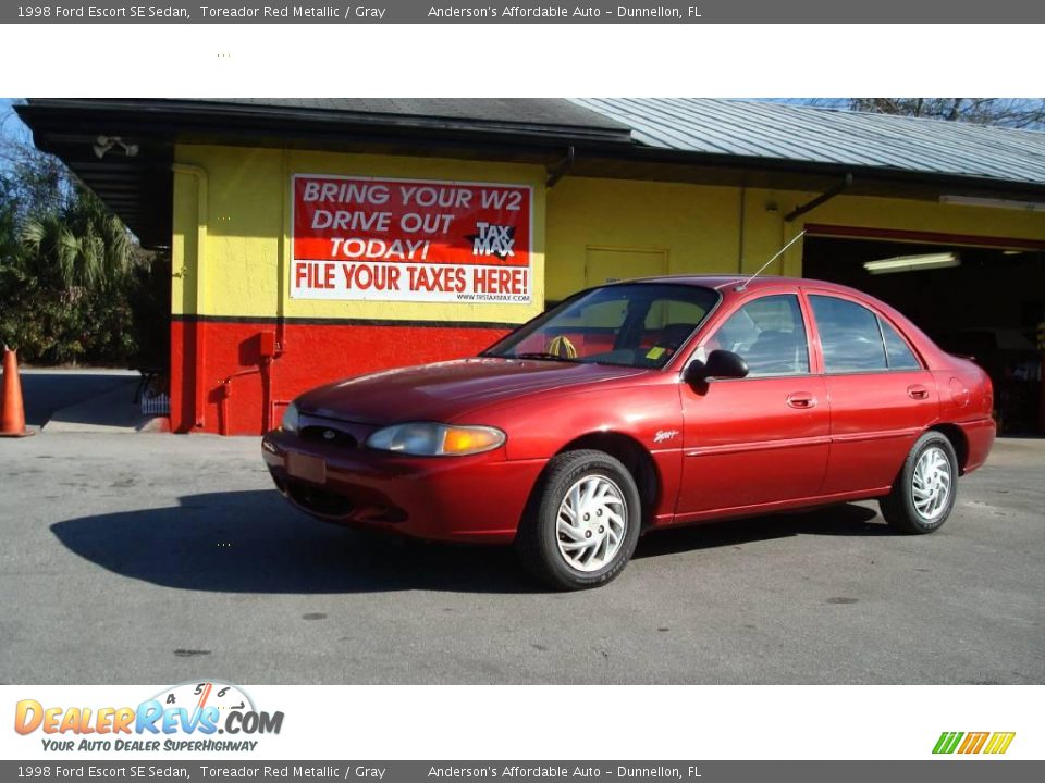 1998 Ford Escort SE Sedan Toreador Red Metallic / Gray Photo #1
