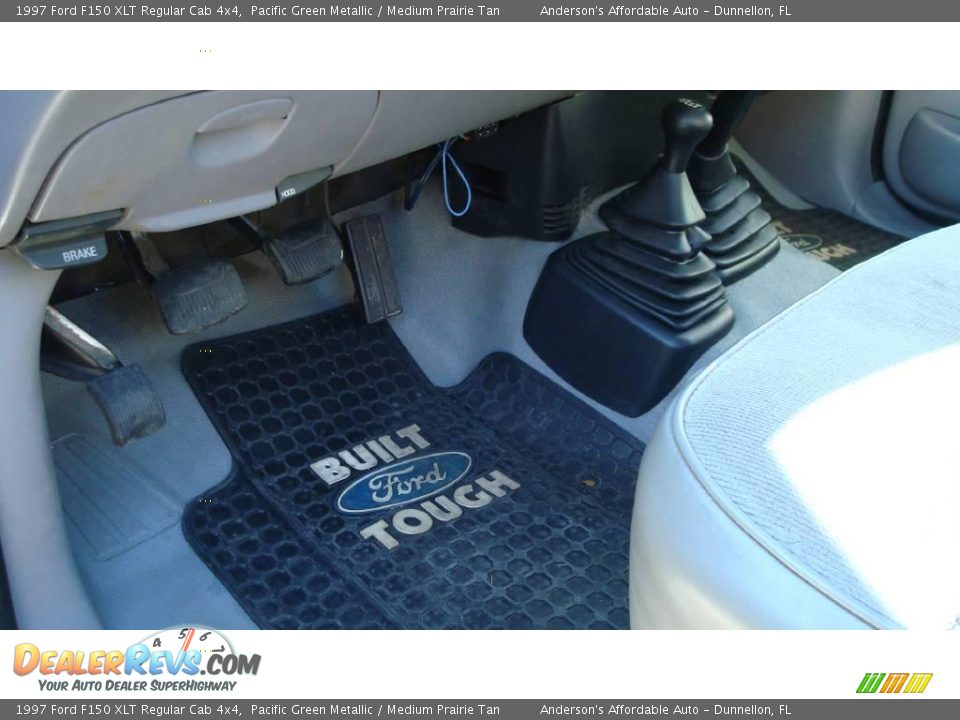1997 Ford F150 XLT Regular Cab 4x4 Pacific Green Metallic / Medium Prairie Tan Photo #11