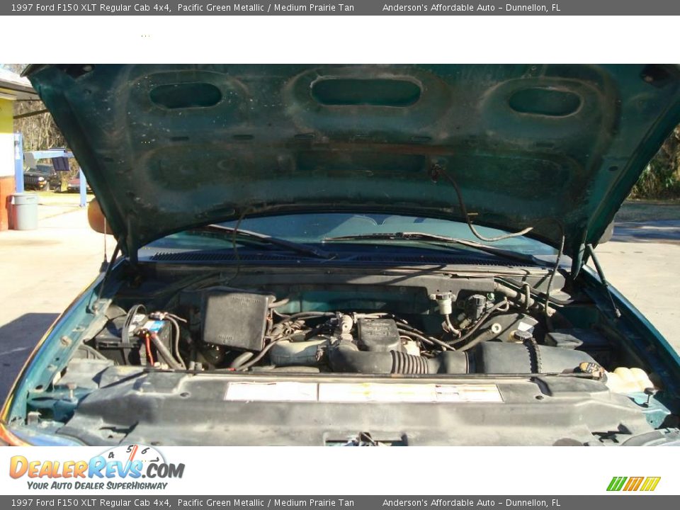 1997 Ford F150 XLT Regular Cab 4x4 Pacific Green Metallic / Medium Prairie Tan Photo #14