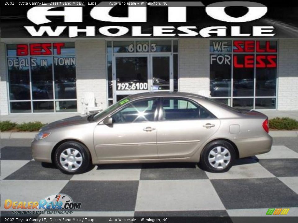 2002 Toyota Camry LE Desert Sand Mica / Taupe Photo #1