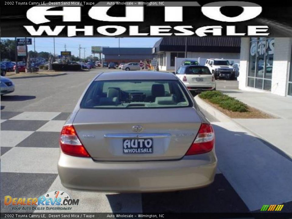 2002 Toyota Camry LE Desert Sand Mica / Taupe Photo #3