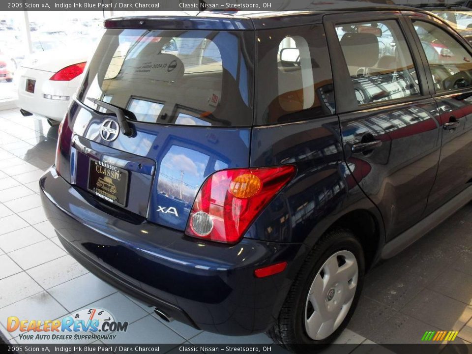 2005 Scion xA Indigo Ink Blue Pearl / Dark Charcoal Photo #10