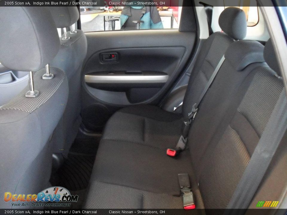 2005 Scion xA Indigo Ink Blue Pearl / Dark Charcoal Photo #18