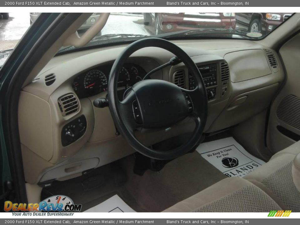 2000 Ford F150 XLT Extended Cab Amazon Green Metallic / Medium Parchment Photo #5