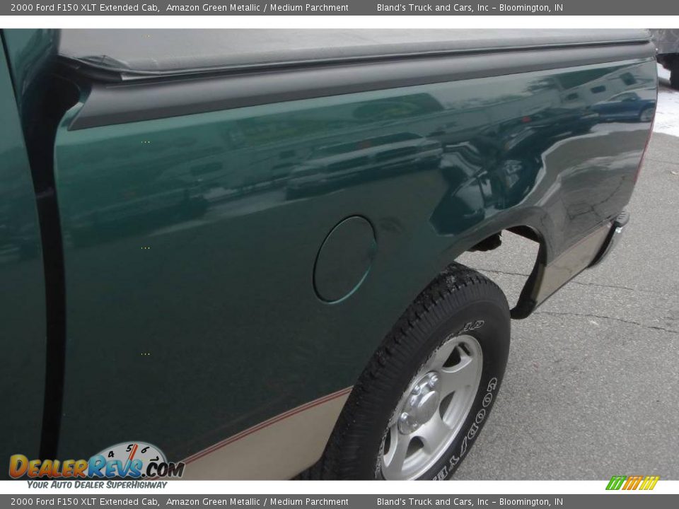 2000 Ford F150 XLT Extended Cab Amazon Green Metallic / Medium Parchment Photo #12