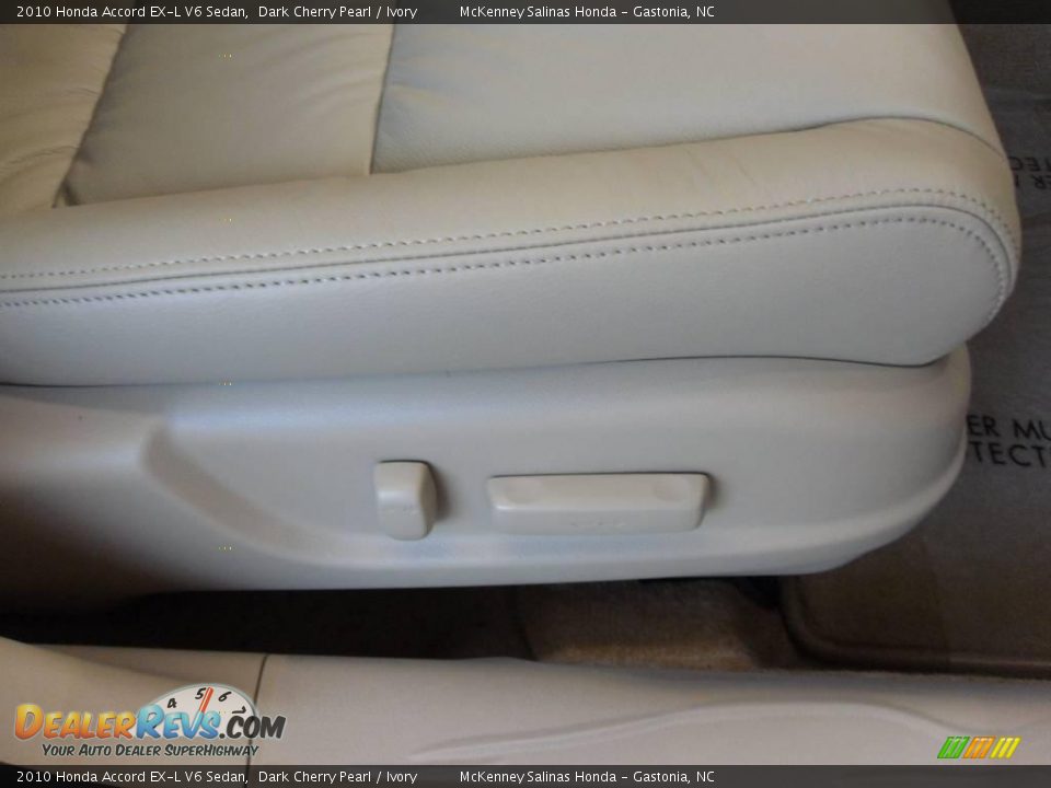 2010 Honda Accord EX-L V6 Sedan Dark Cherry Pearl / Ivory Photo #20