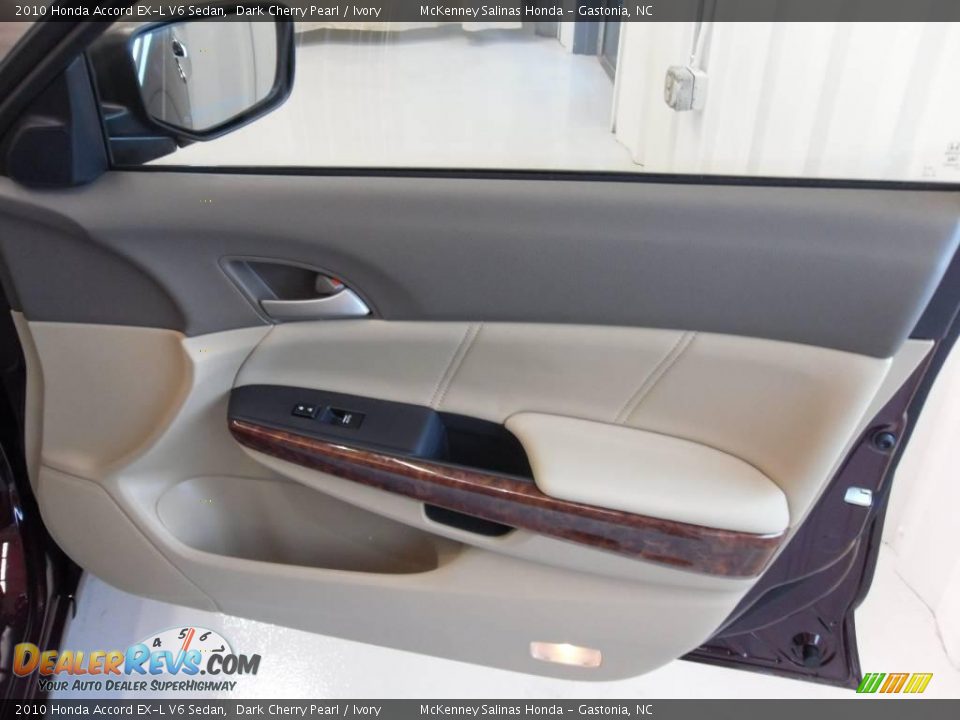 2010 Honda Accord EX-L V6 Sedan Dark Cherry Pearl / Ivory Photo #21