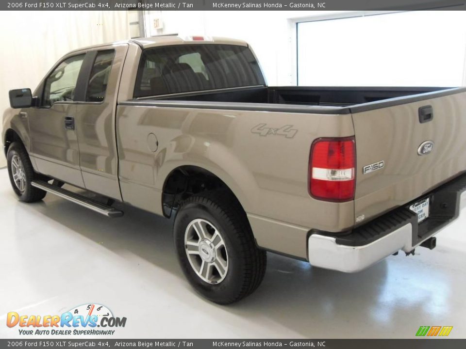 2006 Ford F150 XLT SuperCab 4x4 Arizona Beige Metallic / Tan Photo #5