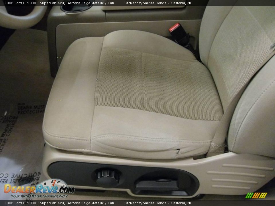 2006 Ford F150 XLT SuperCab 4x4 Arizona Beige Metallic / Tan Photo #10