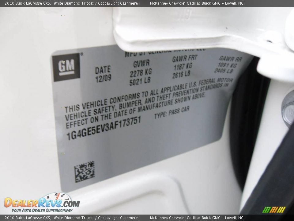 2010 Buick LaCrosse CXS White Diamond Tricoat / Cocoa/Light Cashmere Photo #9