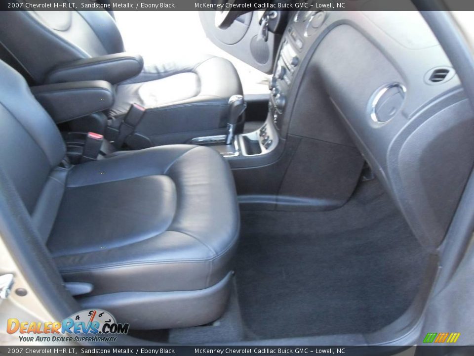 2007 Chevrolet HHR LT Sandstone Metallic / Ebony Black Photo #17