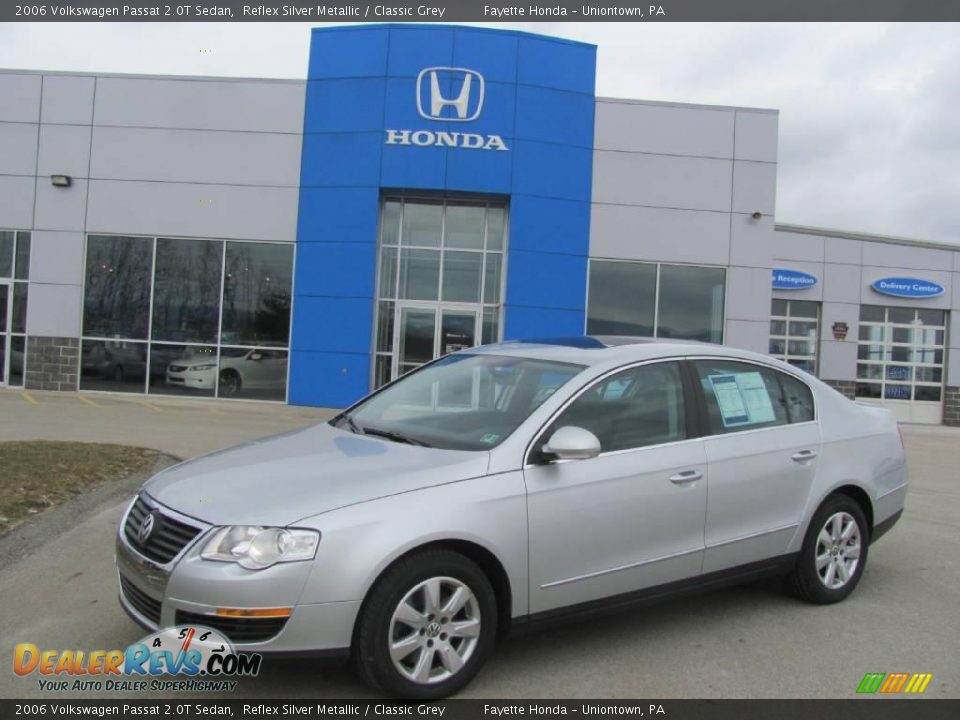 2006 Volkswagen Passat 2.0T Sedan Reflex Silver Metallic / Classic Grey Photo #1