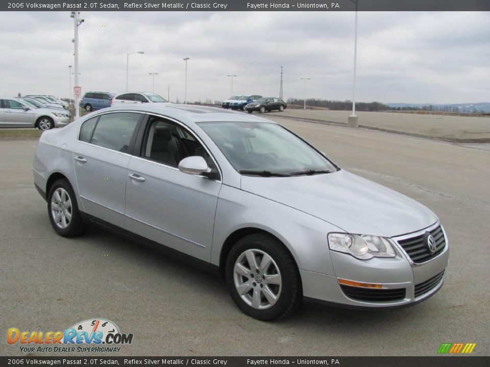 2006 Volkswagen Passat 2.0T Sedan Reflex Silver Metallic / Classic Grey Photo #5