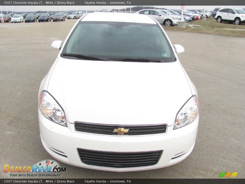 2007 Chevrolet Impala LT White / Ebony Black Photo #14