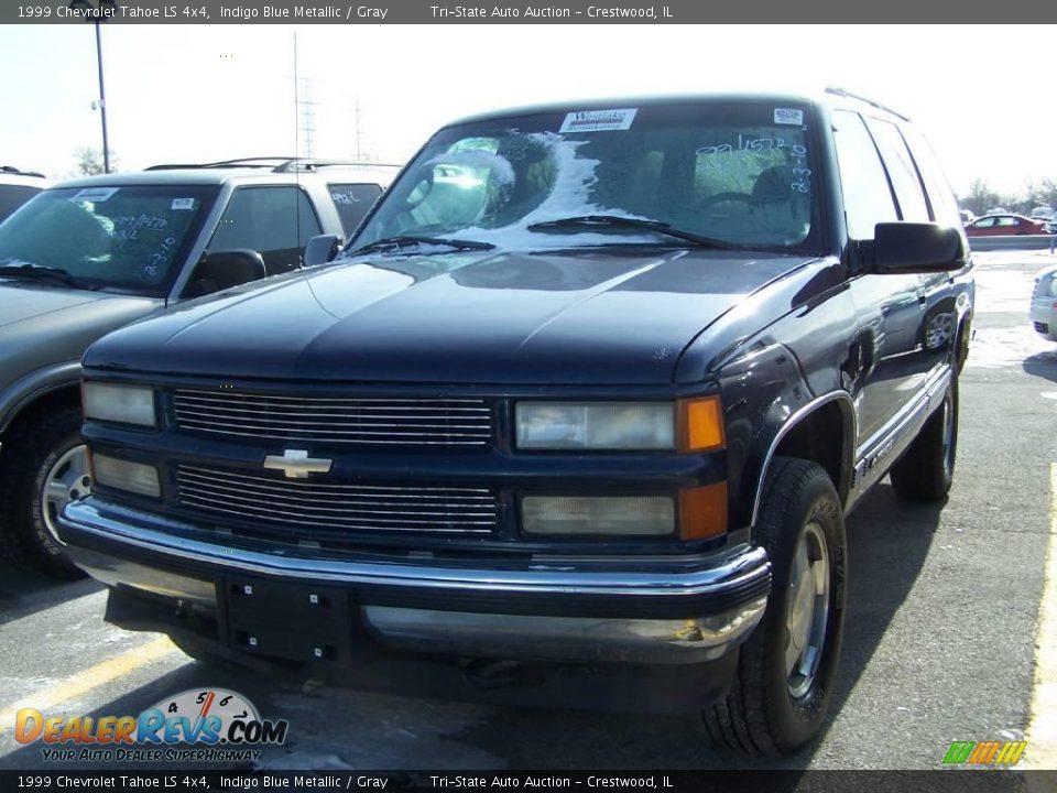 1999 Chevrolet Tahoe LS 4x4 Indigo Blue Metallic / Gray Photo #17