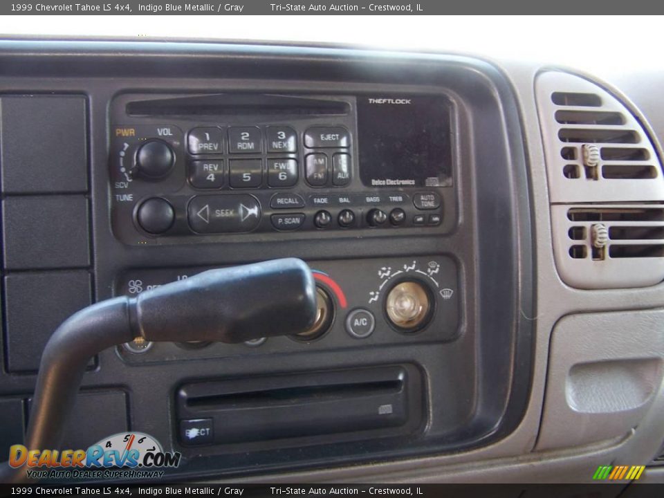 1999 Chevrolet Tahoe LS 4x4 Indigo Blue Metallic / Gray Photo #27