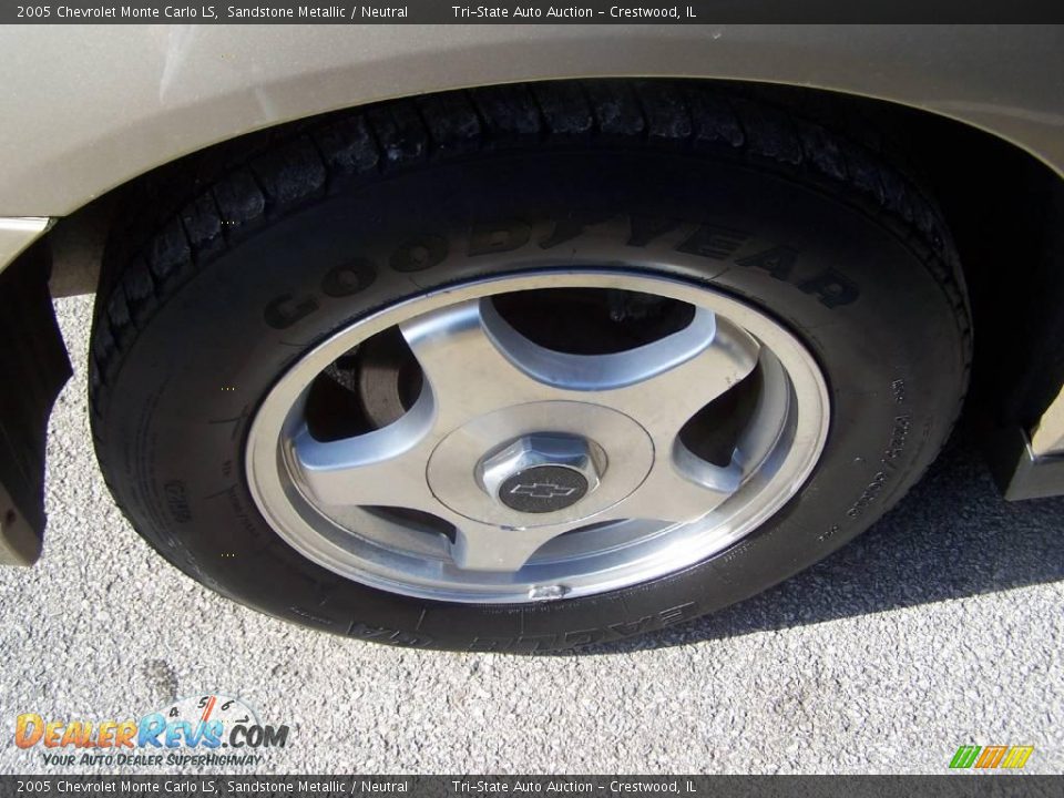 2005 Chevrolet Monte Carlo LS Sandstone Metallic / Neutral Photo #7