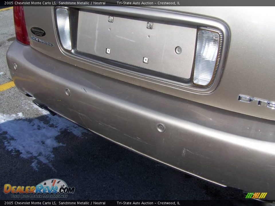 2005 Chevrolet Monte Carlo LS Sandstone Metallic / Neutral Photo #11