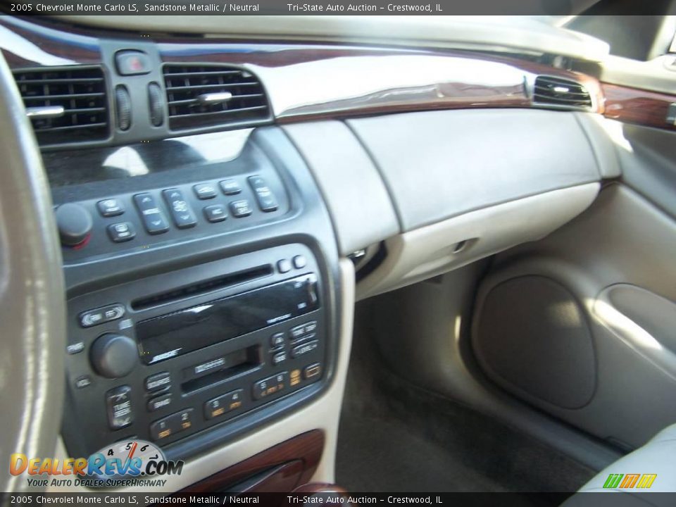 2005 Chevrolet Monte Carlo LS Sandstone Metallic / Neutral Photo #15