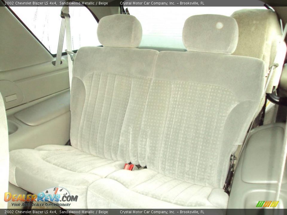 2002 Chevrolet Blazer LS 4x4 Sandalwood Metallic / Beige Photo #5
