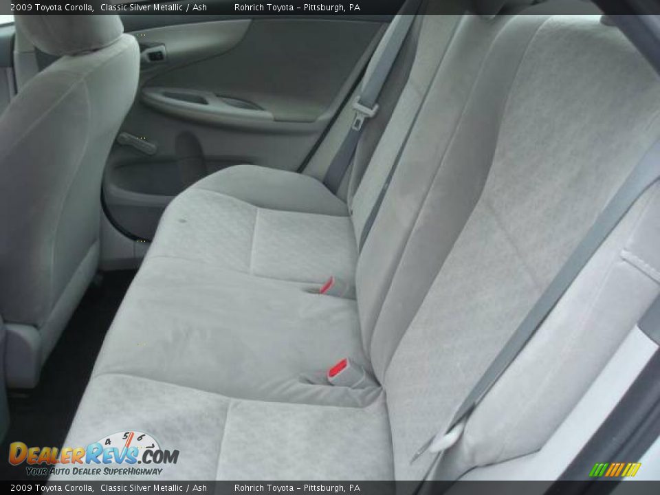 2009 Toyota Corolla Classic Silver Metallic / Ash Photo #11