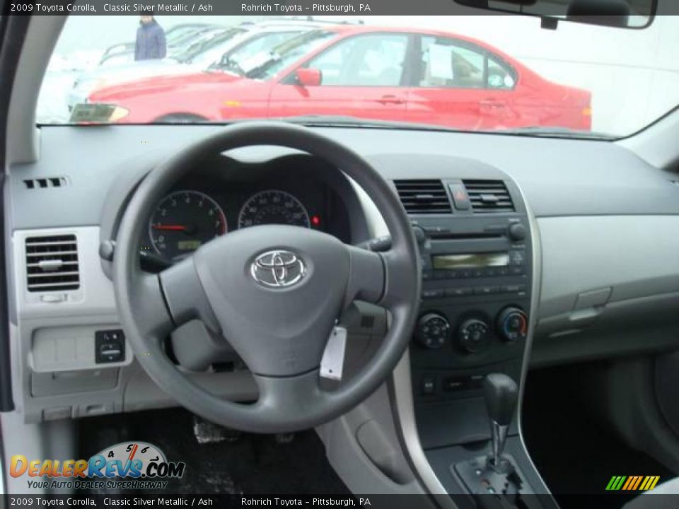 2009 Toyota Corolla Classic Silver Metallic / Ash Photo #12