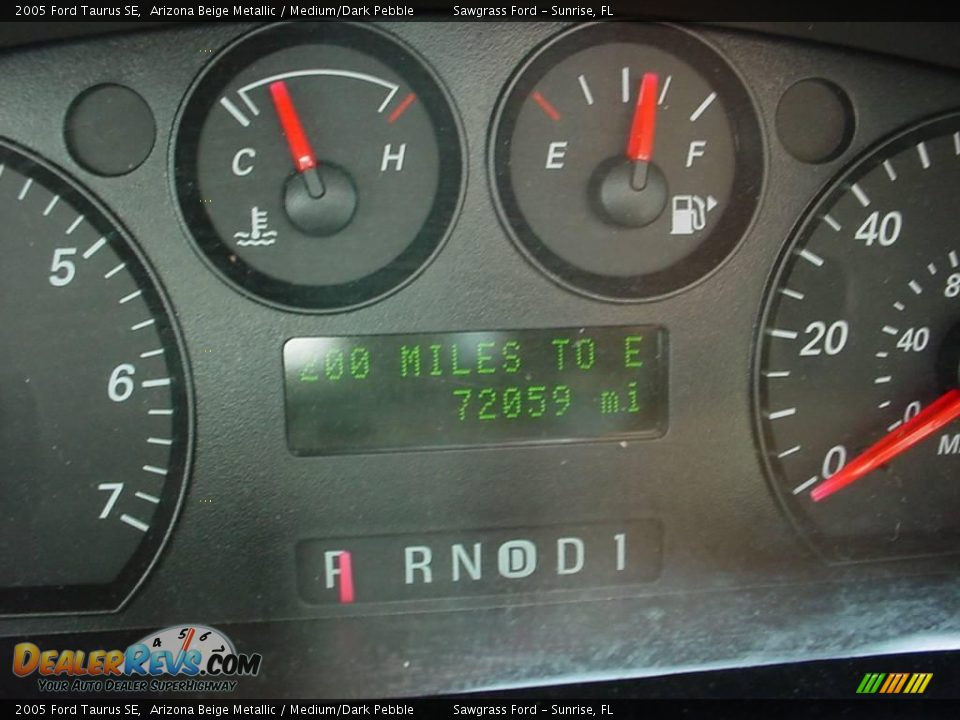 2005 Ford Taurus SE Arizona Beige Metallic / Medium/Dark Pebble Photo #16