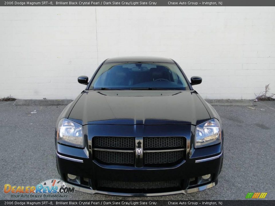 2006 Dodge Magnum SRT-8 Brilliant Black Crystal Pearl / Dark Slate Gray/Light Slate Gray Photo #4