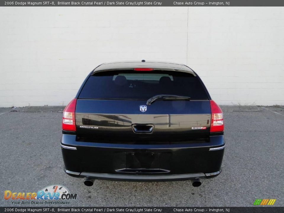 2006 Dodge Magnum SRT-8 Brilliant Black Crystal Pearl / Dark Slate Gray/Light Slate Gray Photo #9