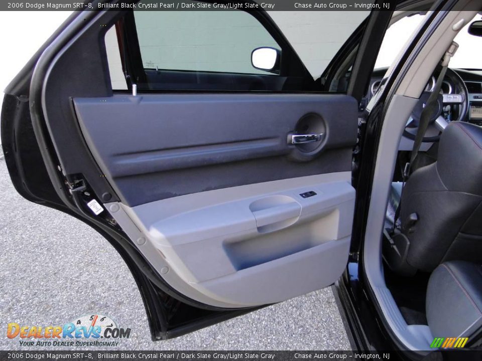 2006 Dodge Magnum SRT-8 Brilliant Black Crystal Pearl / Dark Slate Gray/Light Slate Gray Photo #22