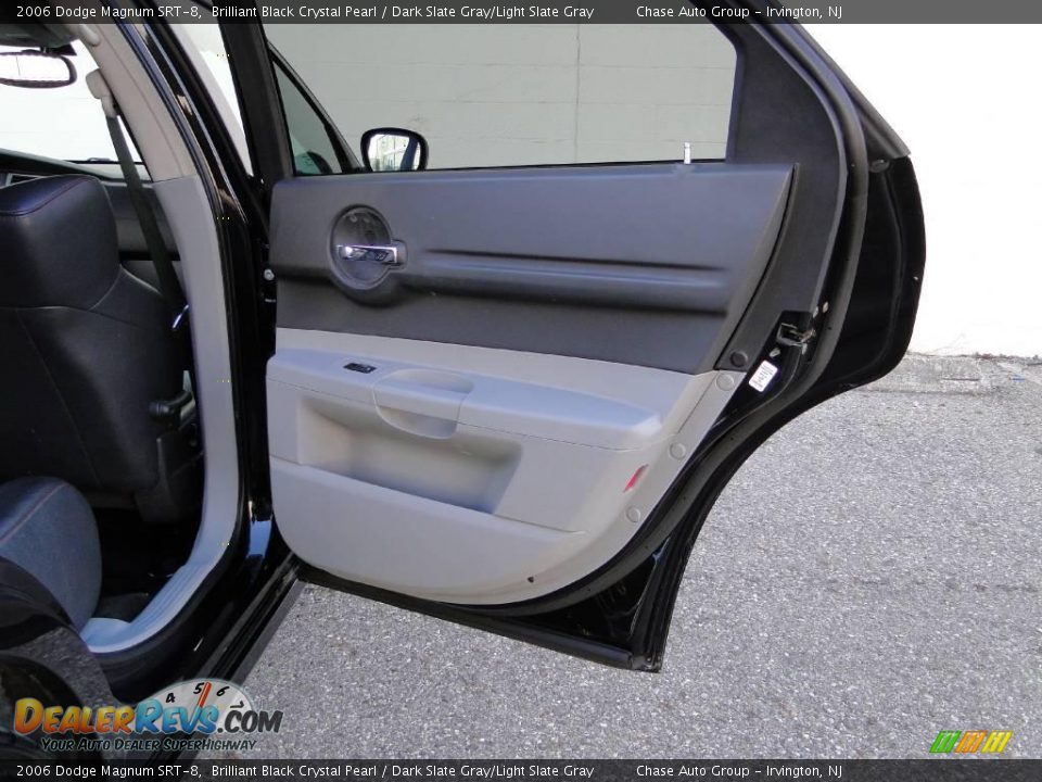 2006 Dodge Magnum SRT-8 Brilliant Black Crystal Pearl / Dark Slate Gray/Light Slate Gray Photo #23